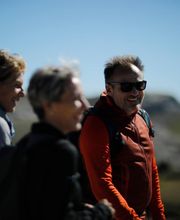 Crystelle Bege image 1