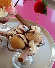 Heladería Cafetería Snoopy imagen 20