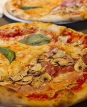 Pizzeria Le Capri image 13