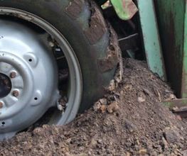 Graven met rubber
