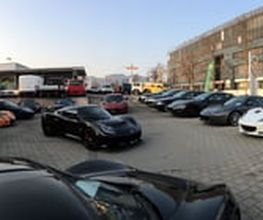 Auto-Zentrum West AG Bild 12