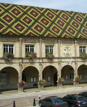 Mairie - Gray image 5