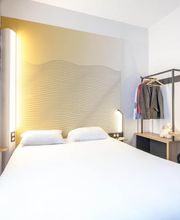 B&B HOTEL Sainte-Maxime Golfe de Saint-Tropez image 1