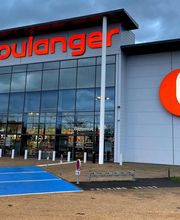 Photo Façade magasin Boulanger La Rochelle Angoulins