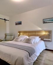 Le Haut Pont De La Baie image 9