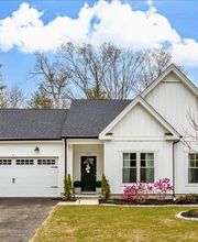 Advantage Home Exteriors image 1