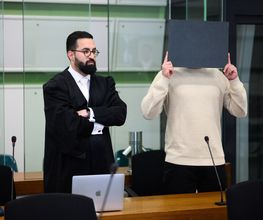 EKH LEGAL | Rechtsanwalt Ehssan Khazaeli Bild 15
