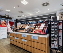 Douglas Augsburg Moritzplatz Bild 2