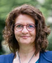 Trauerrednerin Michaela Borowy Bild 1