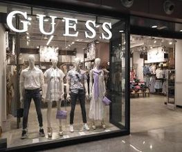 GUESS imagen 1