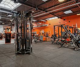 Basic-Fit 24/7 image 2