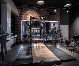 Fitness First Köln - Eigelstein-Viertel - Squat Racks