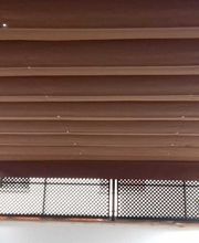 Toldo guias  con celosia p.v.c.