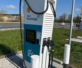 Shell Recharge Charging Station Bild 1