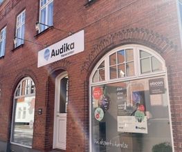 Velkommen hos Audika Svendborg - kom ind til en gratis høreprøve
