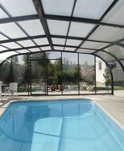 Cubierta Alta Fija con trampillas de acceso en los laterales. Modelo Carla