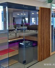 Armstark Handels-GmbH Deutschland | Fachausstellung Koblenz | Seit knapp 30 Jahren Ihr Spezialist für Whirlpools, Swim Spas, Saunen und Infrarotkabinen