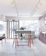 VIU - Optiker & Brillengeschäft Bild 1
