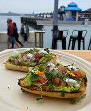 Quiero Restaurants image 4