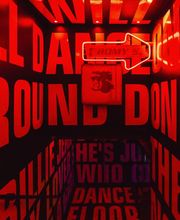 ROMY S. Nightclub Eingang