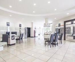 Opticien VICHY Optical Center image 3