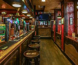Mr. Pickwick Pub Basel – Bar
