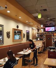 S Thai Food Restaurant image 9