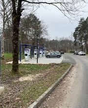 bp pulse Charging Station image 6