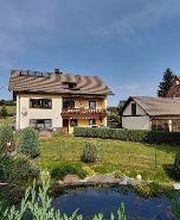 Ansicht von Straßenseite