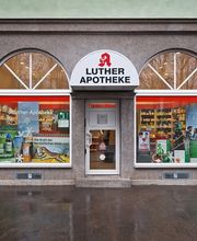 Aussenansicht der Luther-Apotheke