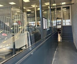 Renault Miles Auto Agent image 3