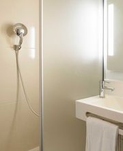 B&B HOTEL Toulouse Purpan Zénith image 7