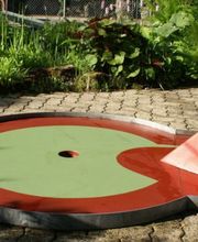 Minigolf Studen