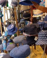 Chapellerie Sire image 16