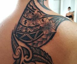 Doublepoint Tattoo & Piercing Bild 8