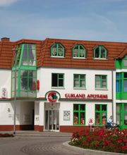 Aussenansicht der Curland Apotheke