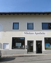 Aussenansicht der Nikolaus Apotheke