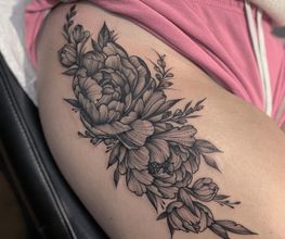 PiiNK Tattoo & Piercing Bild 5