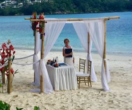 Auf den Seychellen können Sie das ganze Jahr über heiraten, zu Zweit oder mit Gästen ...