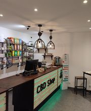 Must CBD Shop image 12
