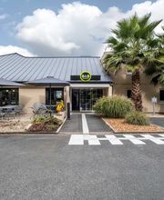 B&B HOTEL Niort Sud Venise Verte image 11