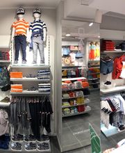 OKAIDI COMO VIA MILANO immagine 2