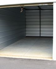 Roll Up Self Storage image 4