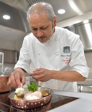 Château de Vault de Lugny image 1