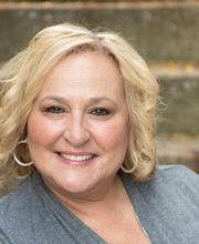 Odegard Real Estate Team @properties - Christie's International Real Estate image 10