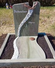 Spangenberg Naturstein - Grabmale Bild 14