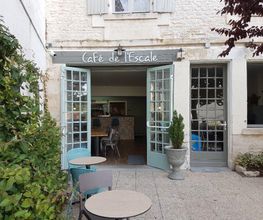 Café de L'Escale image 16