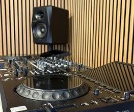 AlphaTheta CDJ-3000X mit Pioneer DJ DJM-A9 und Pioneer DJ VM-70