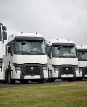 Renault Trucks Thouars - Bernis Trucks Thouars image 7