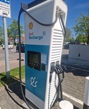 Shell Recharge Charging Station Bild 1